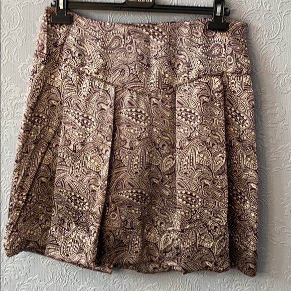 Ben Sherman Dresses & Skirts - NWT Ben Sherman brown and white paisley silk skirt
